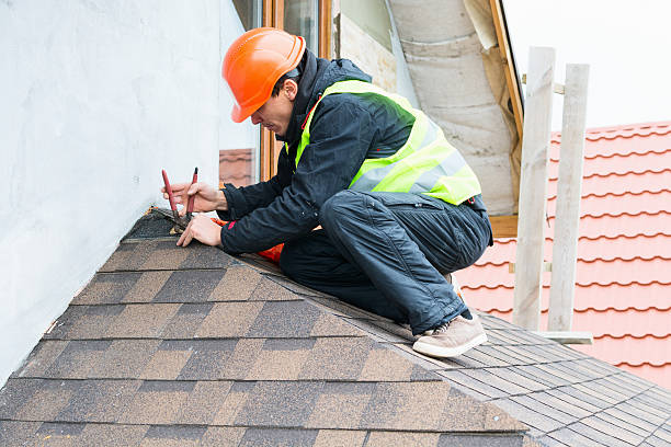 Best Commercial Roofing Services  in Muscatine, IA
